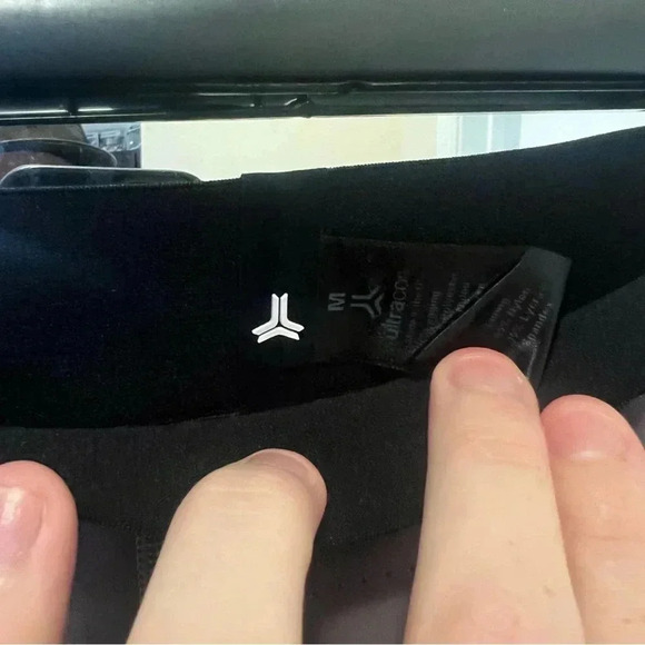 Ultracor Side Stripe Leggings - Picture 4 of 5